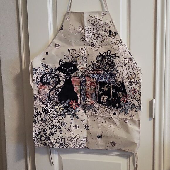 Kitchen or Housework Apron in Linen Printed with Cute Cat - Picture 8 of 9